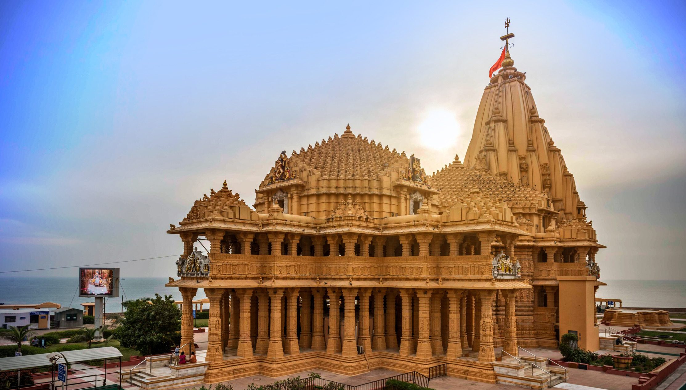 Dwarkadish Temple